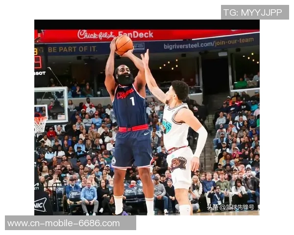 2012年NBA季后赛快船对阵灰熊首场精彩回顾与分析